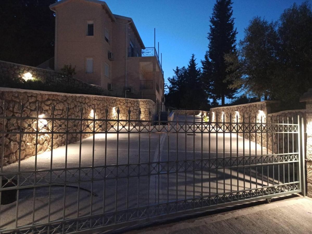 Gerakofolia-villa Apartment *